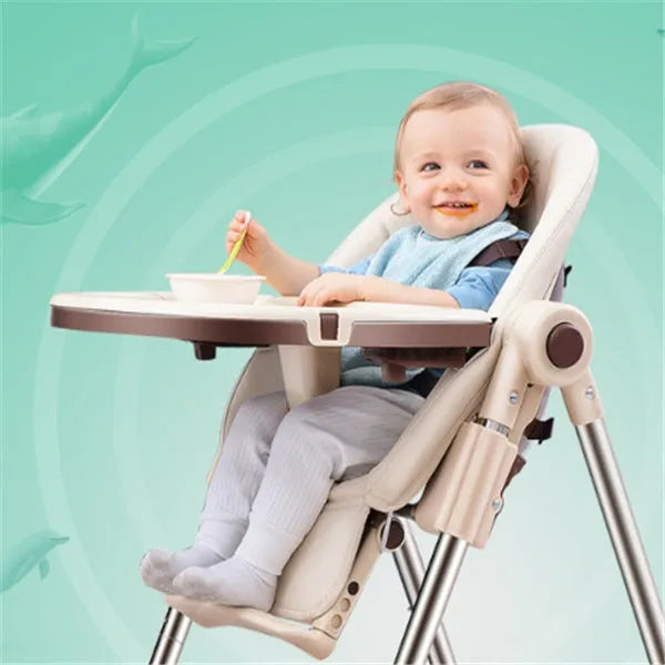 Baby high chair for toddlers 24 months and older in blue colour with stable anti-fall design