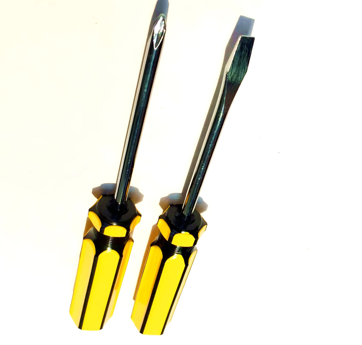 PH2 cross screwdriver with 180mm full length, 45# steel bar, magnetic tip, and PVC handle