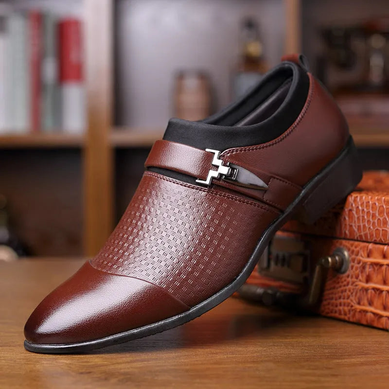 Men's black business formal PU leather shoes with non-slip rubber sole on a grey background