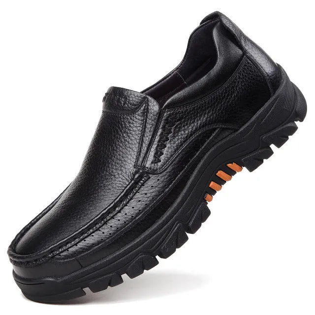 Men's black and brown business casual slip-on shoes with cowhide leather uppers and rubber soles