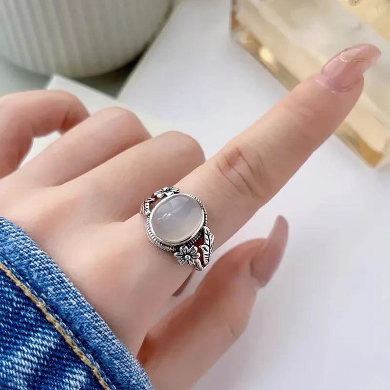 Copper vintage ring with adjustable opening and white chalcedony imitation colour