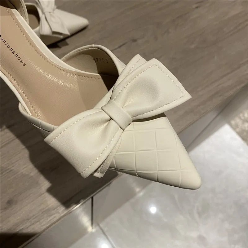 White French small heel women's wedding shoes with PU upper and rubber sole, white colour