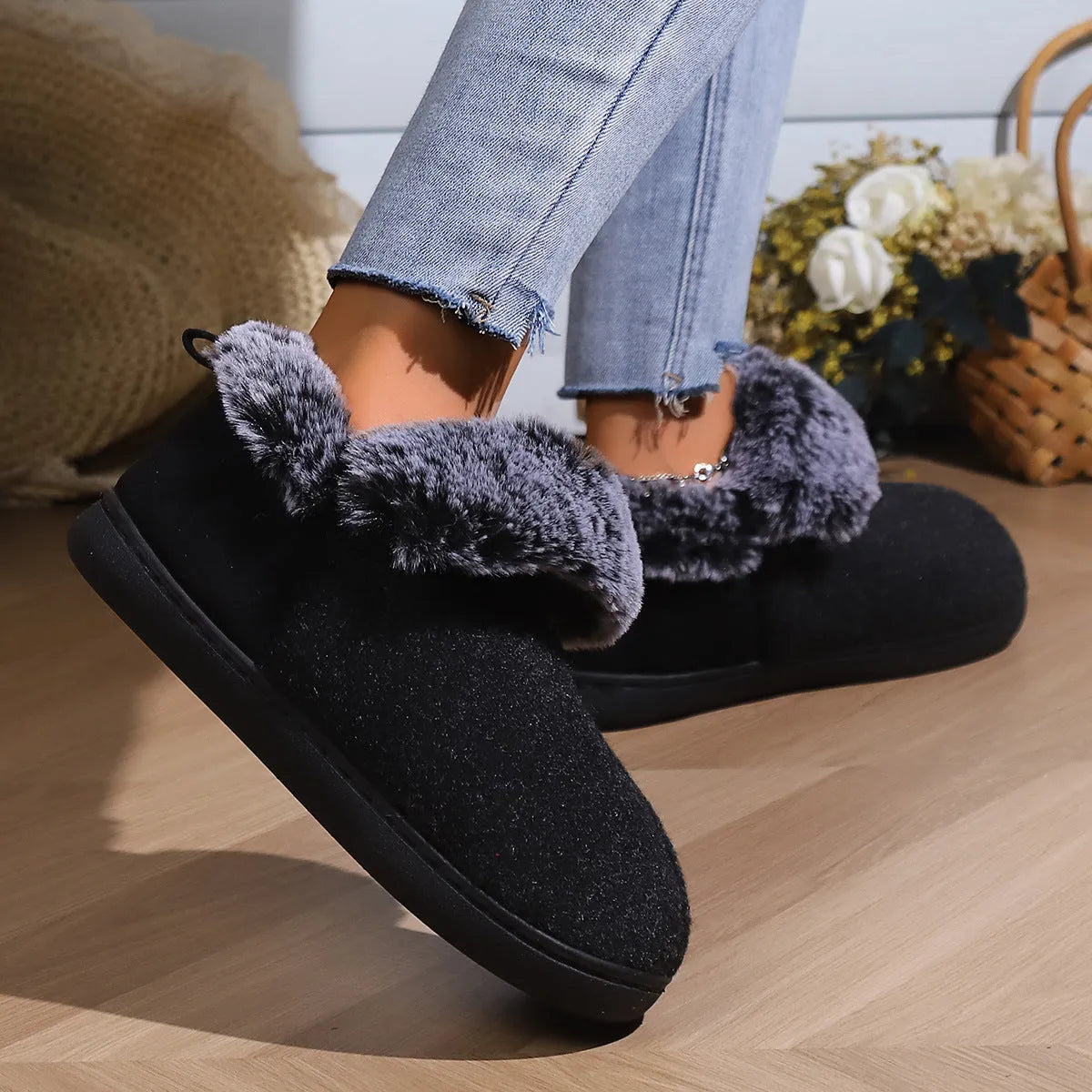 Wine red felt fur collar memory foam indoor slippers with synthetic leather upper