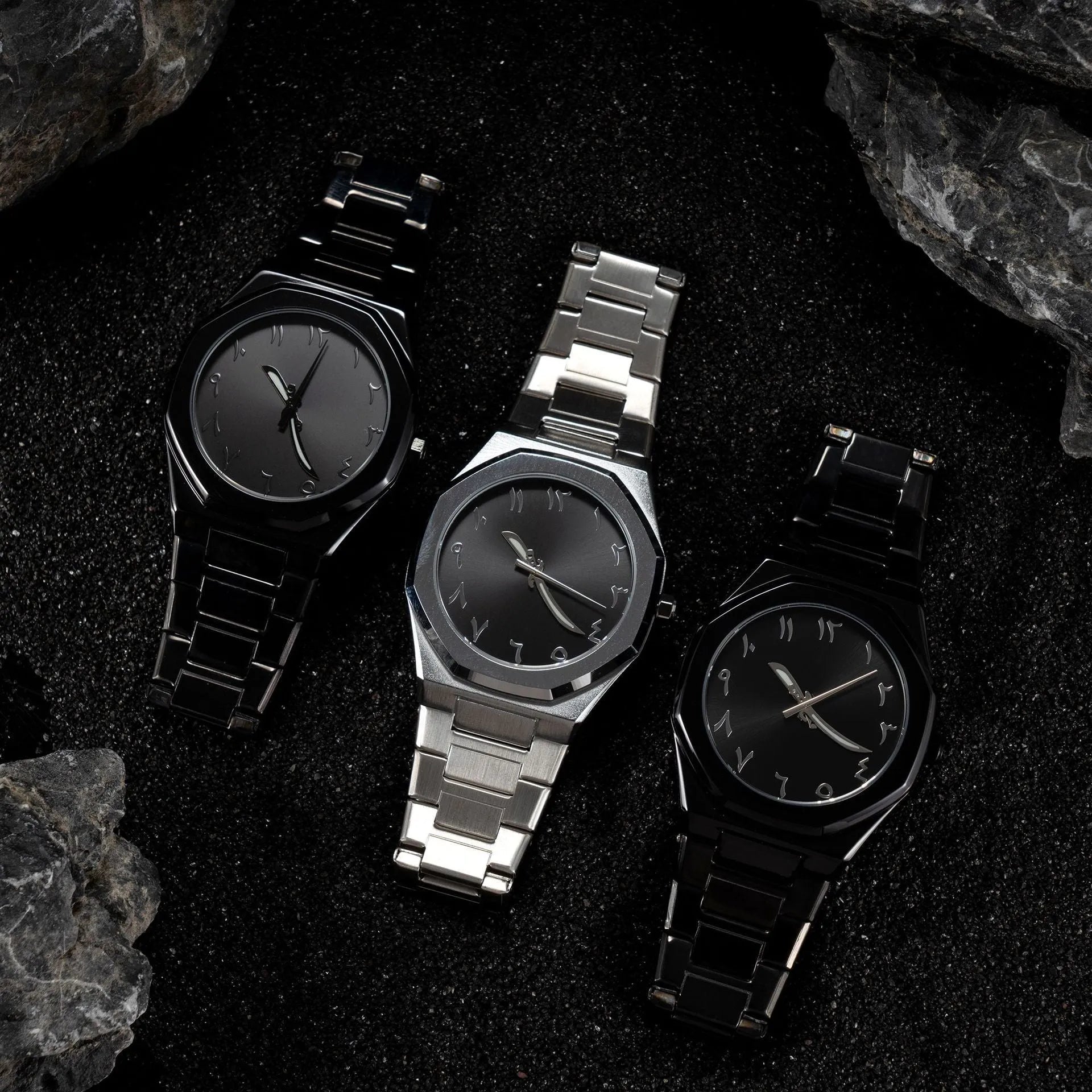 Men's business casual quartz wristwatch with stainless steel bracelet, 10mm thick case, shown in black and silver colour variants.