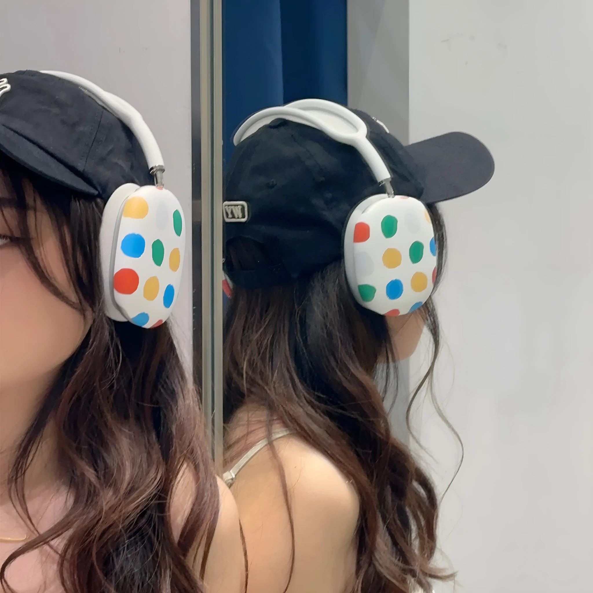 Wave point pattern case for AirPods Max headphones showing moulded interior for ear cup and headband protection