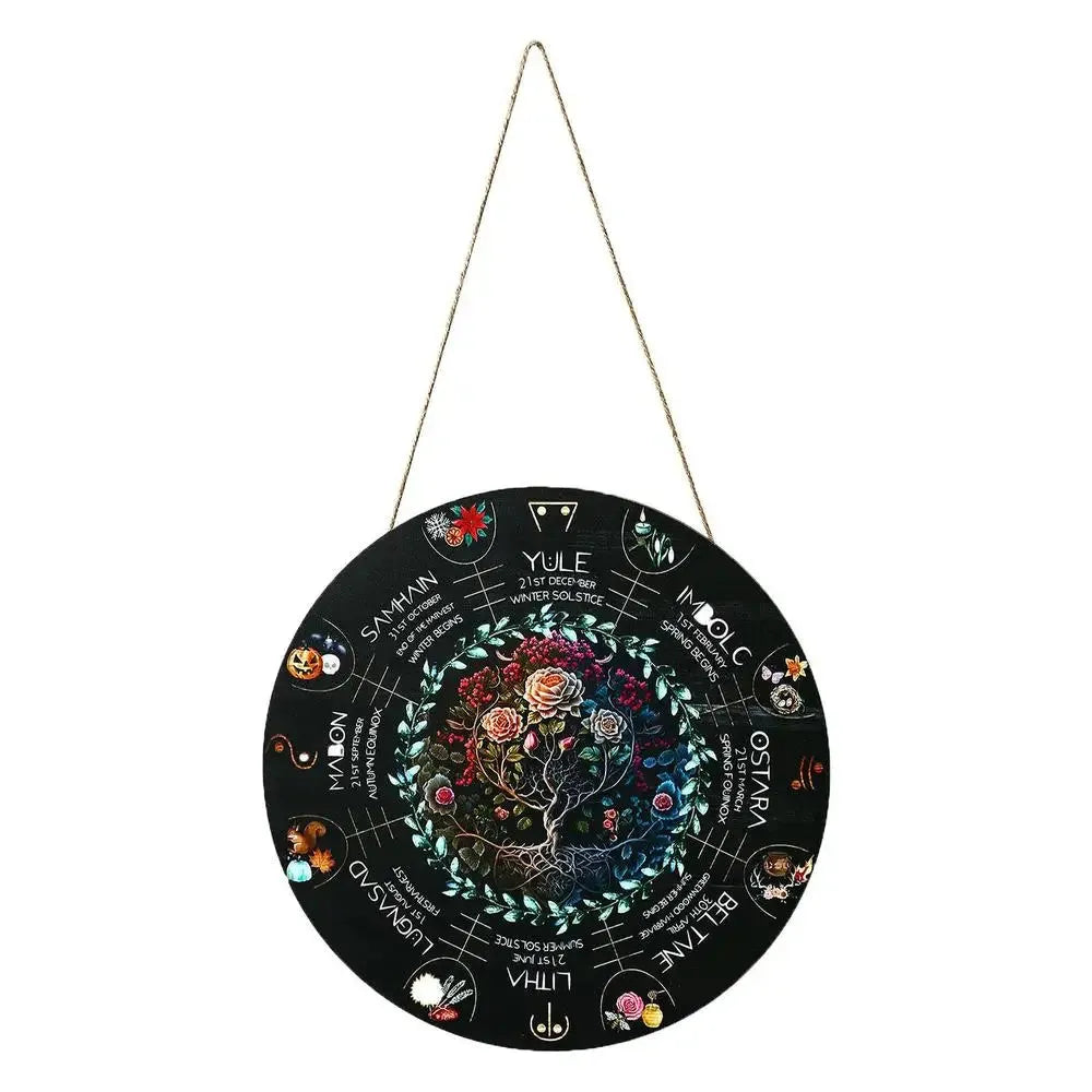 29.5cm wooden decorative pendant in boxwood, showing American-style Rose, Triangle, Black Cat, star, and Owl disc designs.