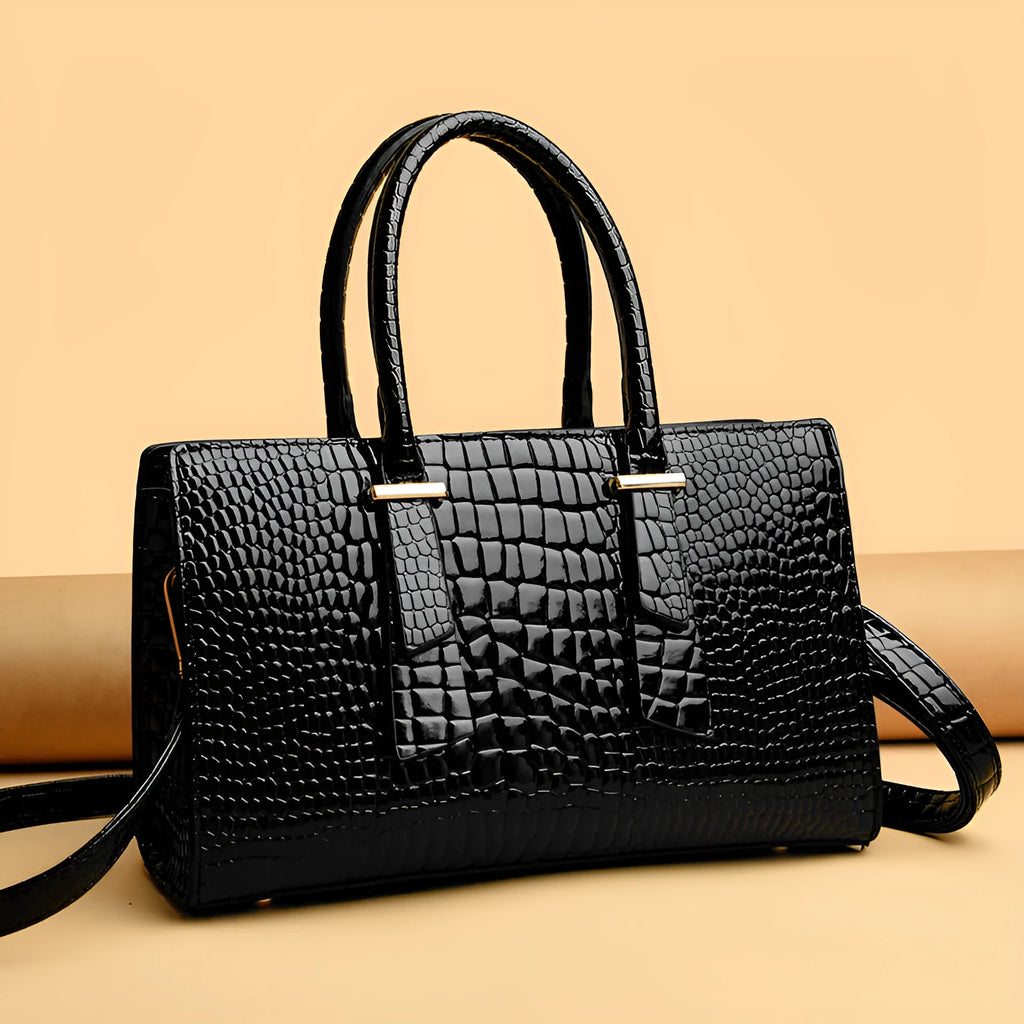 Women's retro crocodile pattern all-match shoulder messenger bag in black, PU material, front view