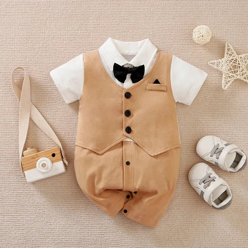 Baby boy in a wine red gentleman-style long-sleeved cotton jumpsuit.