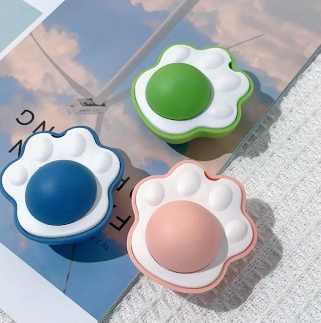 Blue green pink catnip balls with edible vine dental chew surface for kitten teeth cleaning toys