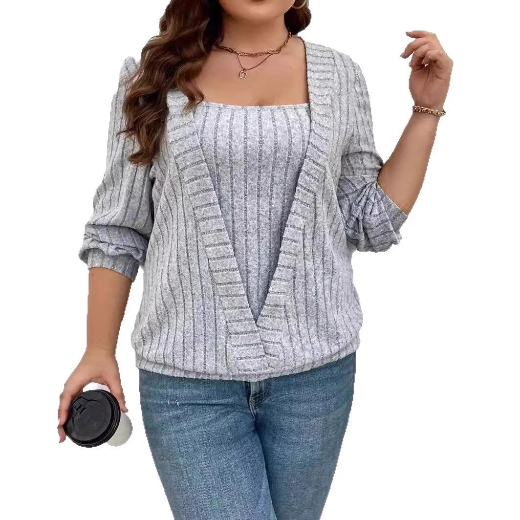 Solid colour V-neck long sleeve false two-piece suit top in a loose rib fabric fit.
