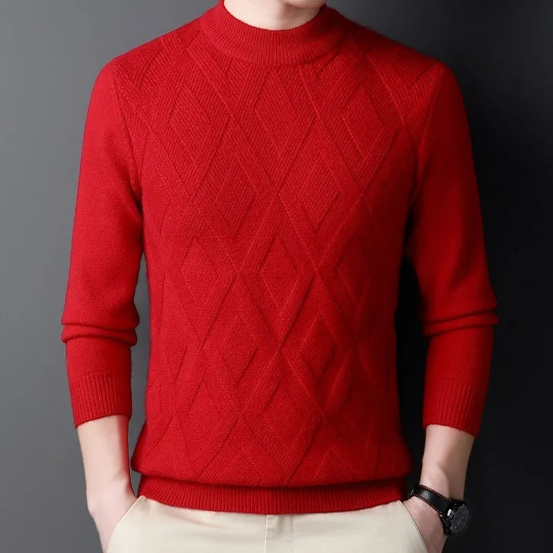 Men's thick winter sweater with diamond jacquard pattern in light camel colour, plus size fit.
