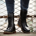Men's leather lace-up casual shoes in solid colour with round toe and flat heel design