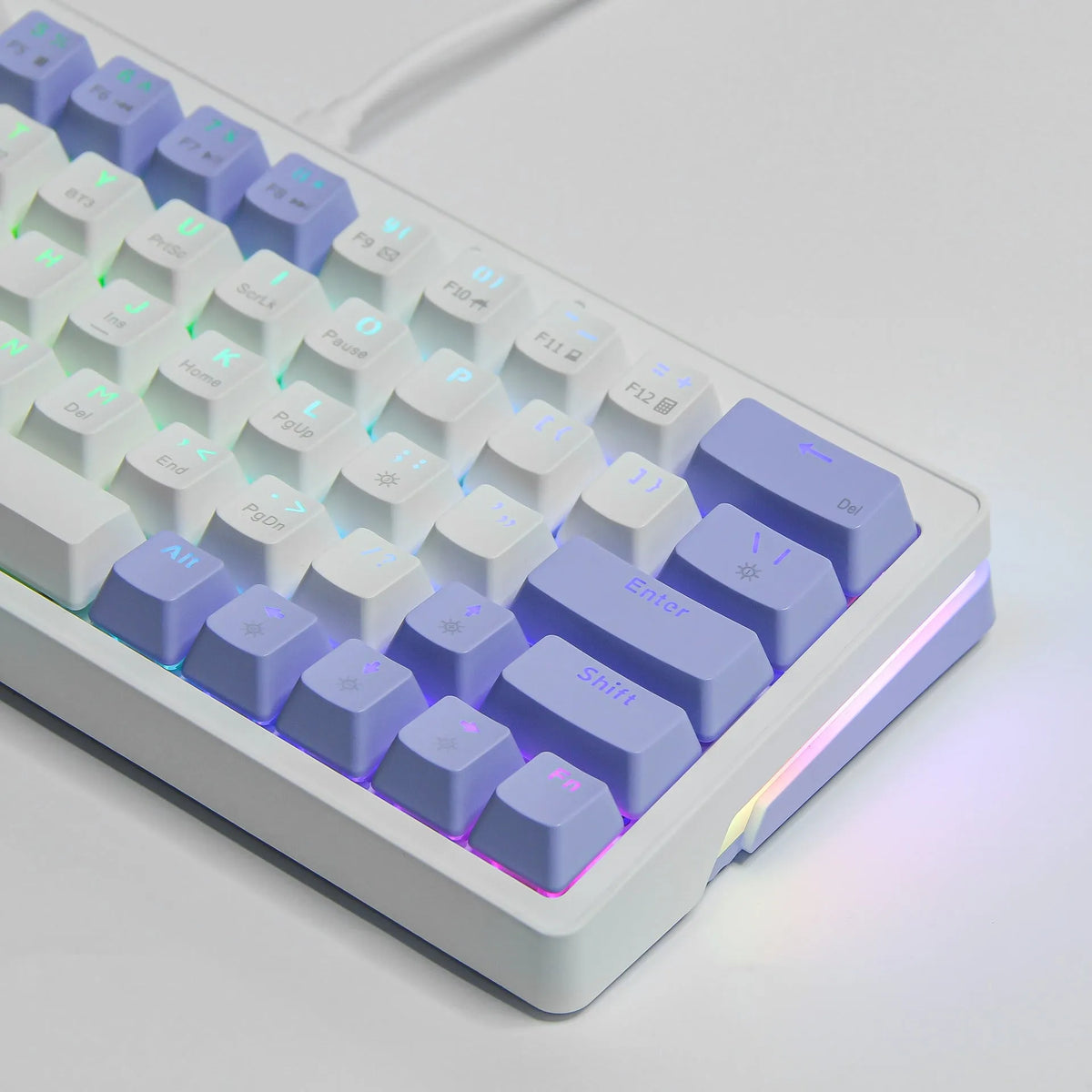 Amazon 63 custom three-model mechanical keyboard in cream grey with wired USB cable and included pullers