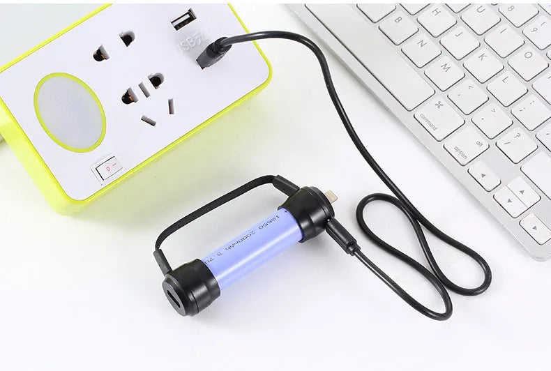 Mini portable keychain charger for mobile phones with 18650 battery compartment