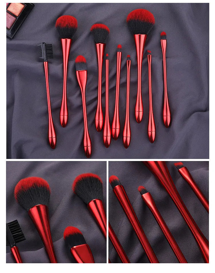 Small waist makeup brush set with nylon bristles and plastic handles in rose gold colour