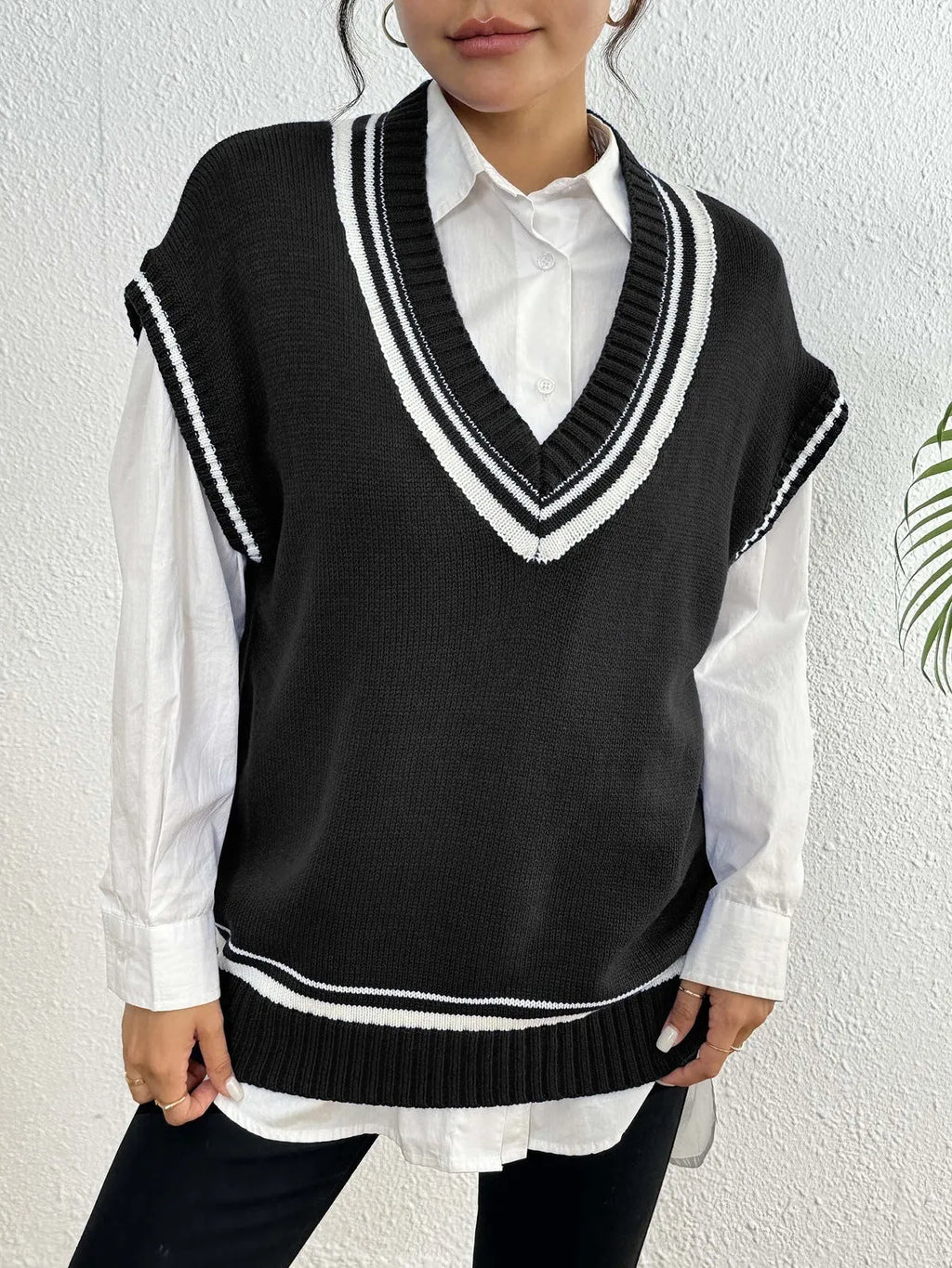 Women's loose college style wool vest sweater pullover in blue, coffee or black colours