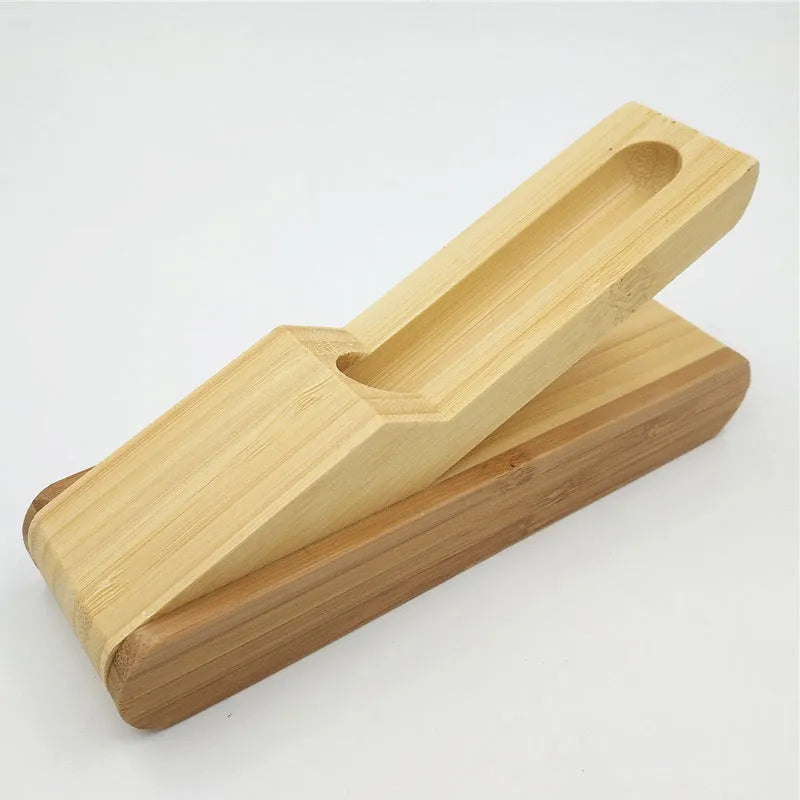 Bamboo ballpoint pen set with pen case, folded single cartoon design, true colour, grinding process