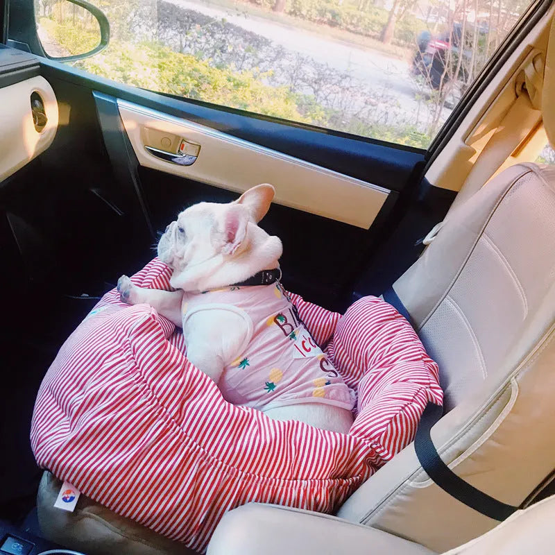 Small dog travel car seat cushion with red stripes, Oxford cloth, 55x50x30cm for Schnauzer