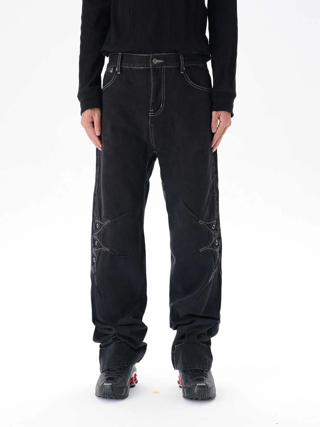 Men's black contrast colour wide leg machete jeans with mid waist and zipper fly, sizes M to 2XL