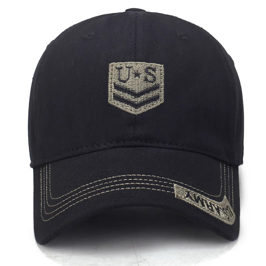 Embroidered cotton baseball cap in black with plain weave finish