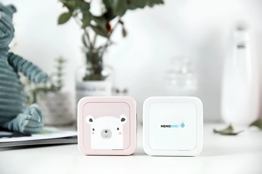 Thermal pocket bluetooth printer 79x79x40mm, pink or white, with 900mAh battery