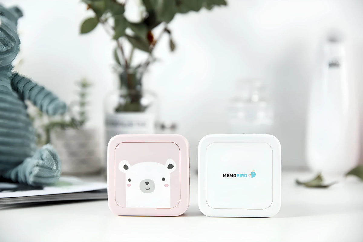 Thermal pocket bluetooth printer 79x79x40mm, pink or white, with 900mAh battery