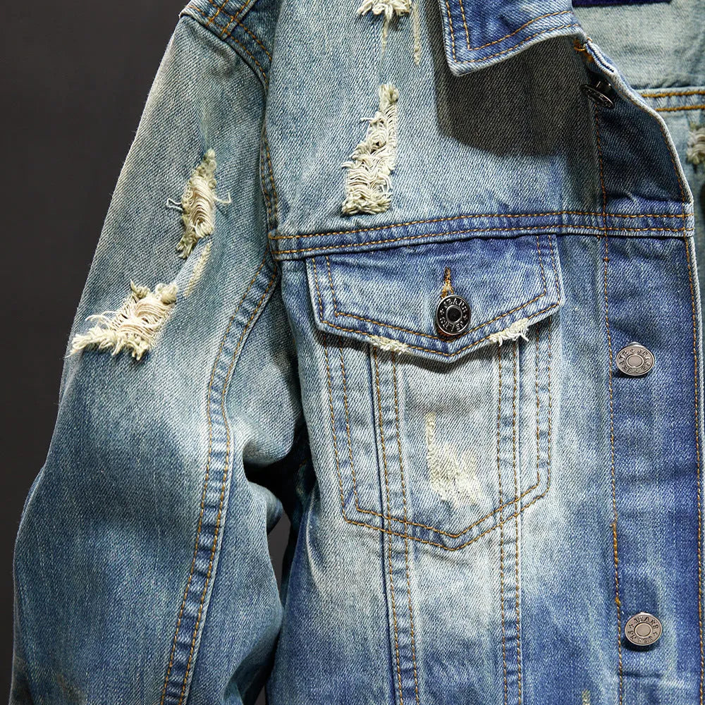 Slim fit blue cotton washed denim jacket for men with long sleeves and regular sleeve type