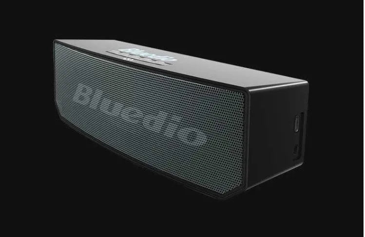 Black Bs-6 cloud smart speaker with compact dimensions 227x68x74mm