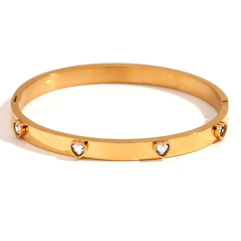 Stainless steel bracelet with micro-inlaid peach heart design in golden-lvzuan or white diamond finish