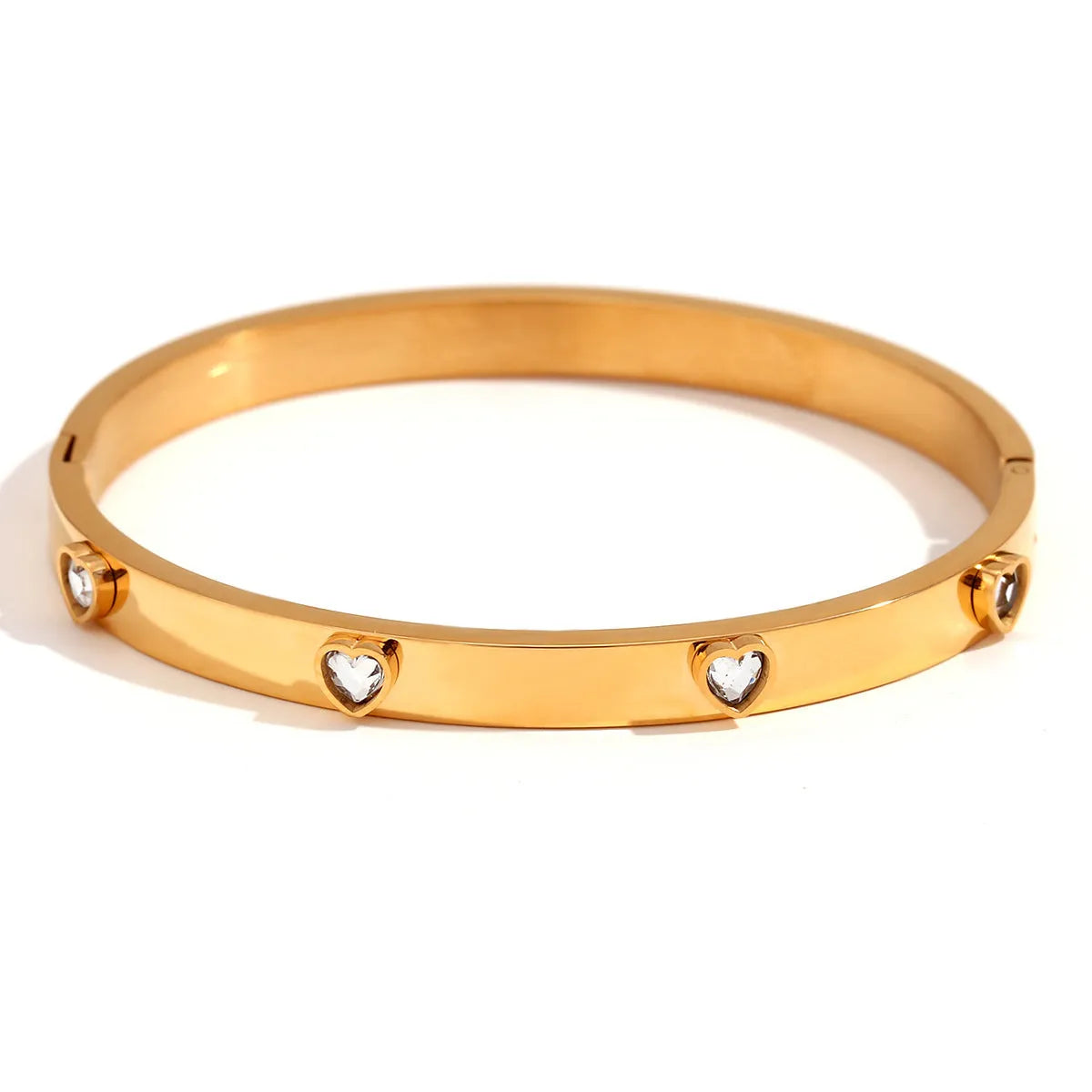 Stainless steel bracelet with micro-inlaid peach heart design in golden-lvzuan or white diamond finish
