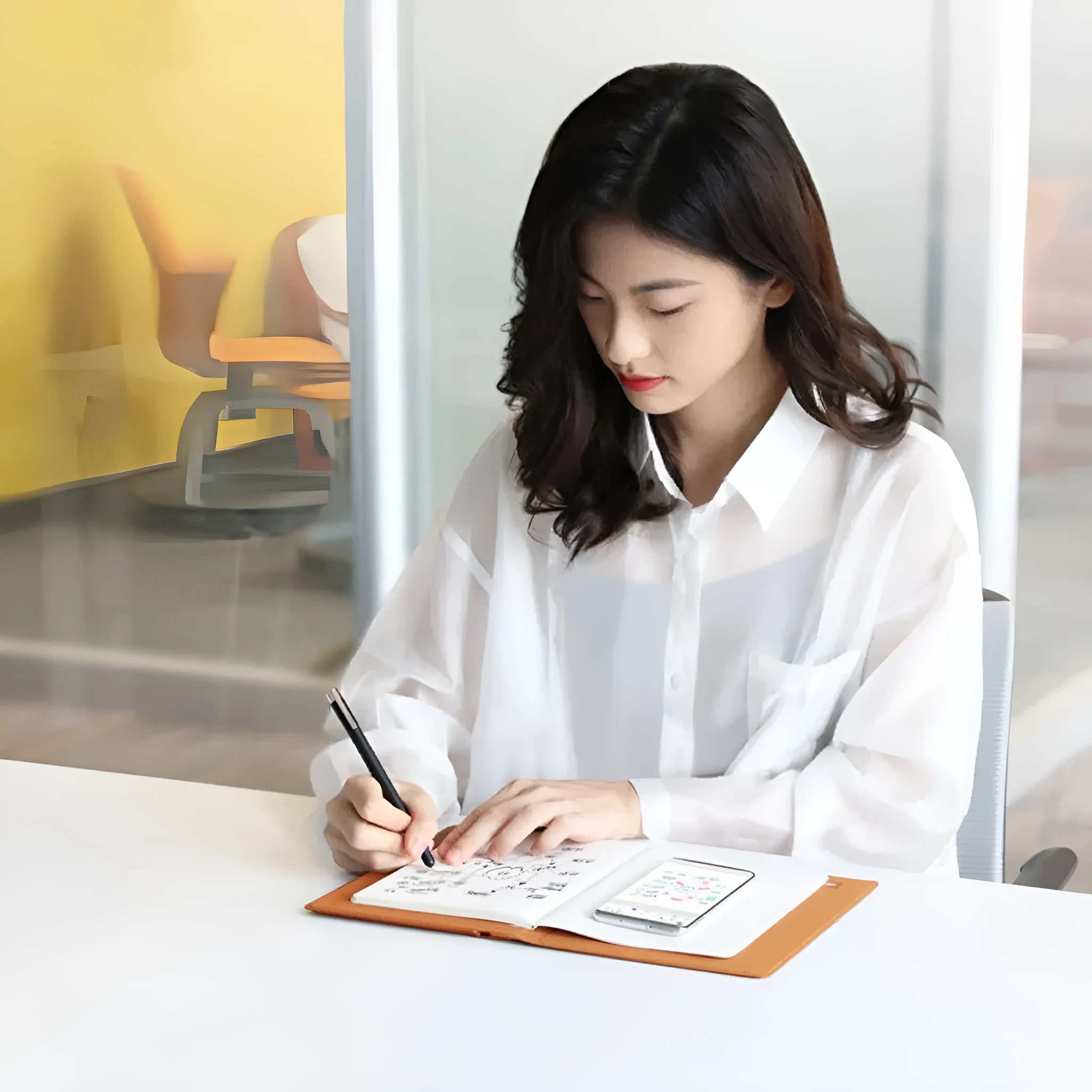 Huion Note X10 smart digital book in Elk Brown with passive pen and magnetic pencil case