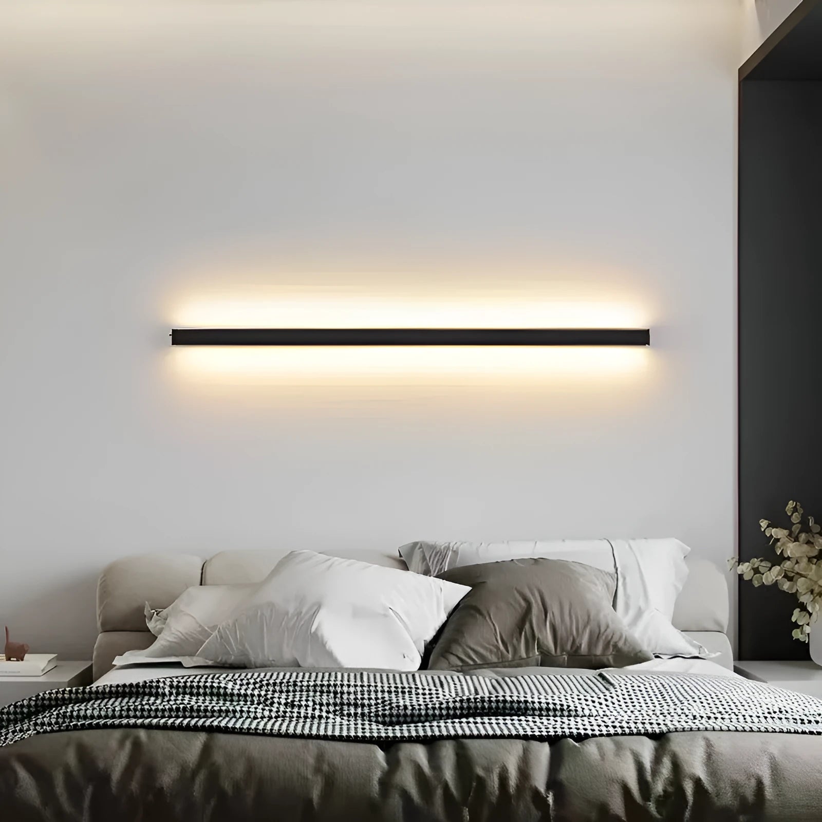 80cm long black aluminium LED strip wall lamp with touch control for three light colours.