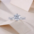 2 carat moissanite wedding ring set in S925 silver with platinum plating, GRA certificate and gift box, sizes 5 to 9