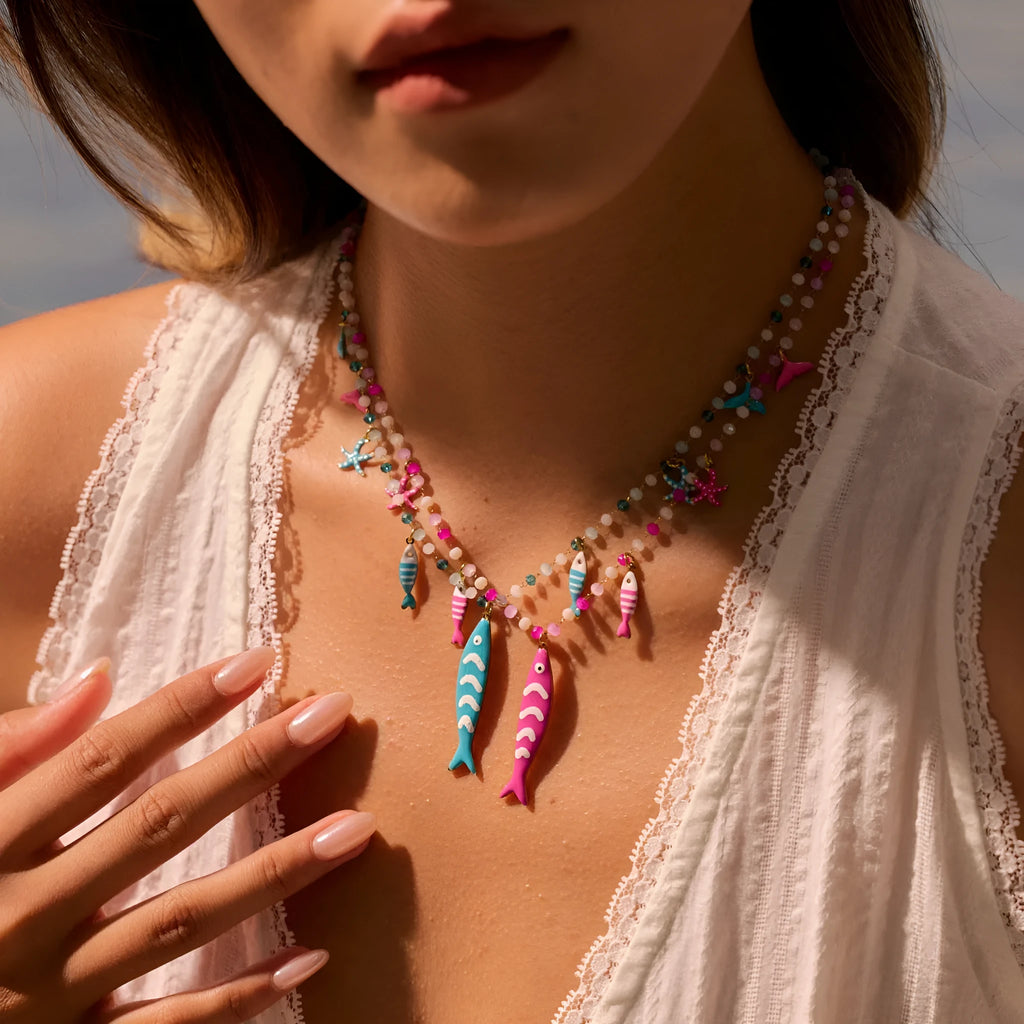 Women's stainless steel coloured beaded necklace with fish pendant in pink, 18K electroplated, adjustable 41-50cm