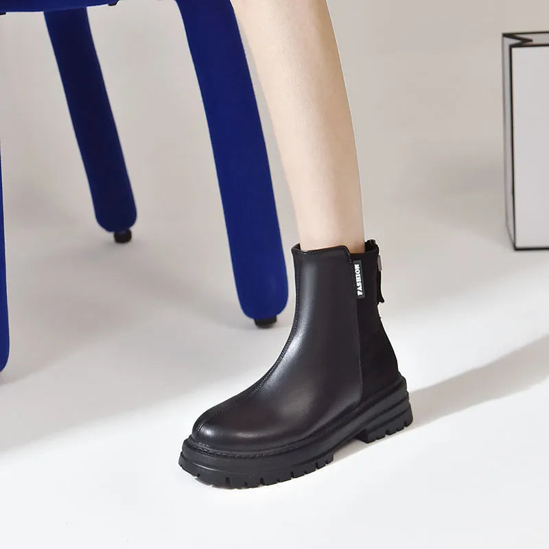 Large size women's platform Martin boots in solid colour, black, low tube, rubber sole