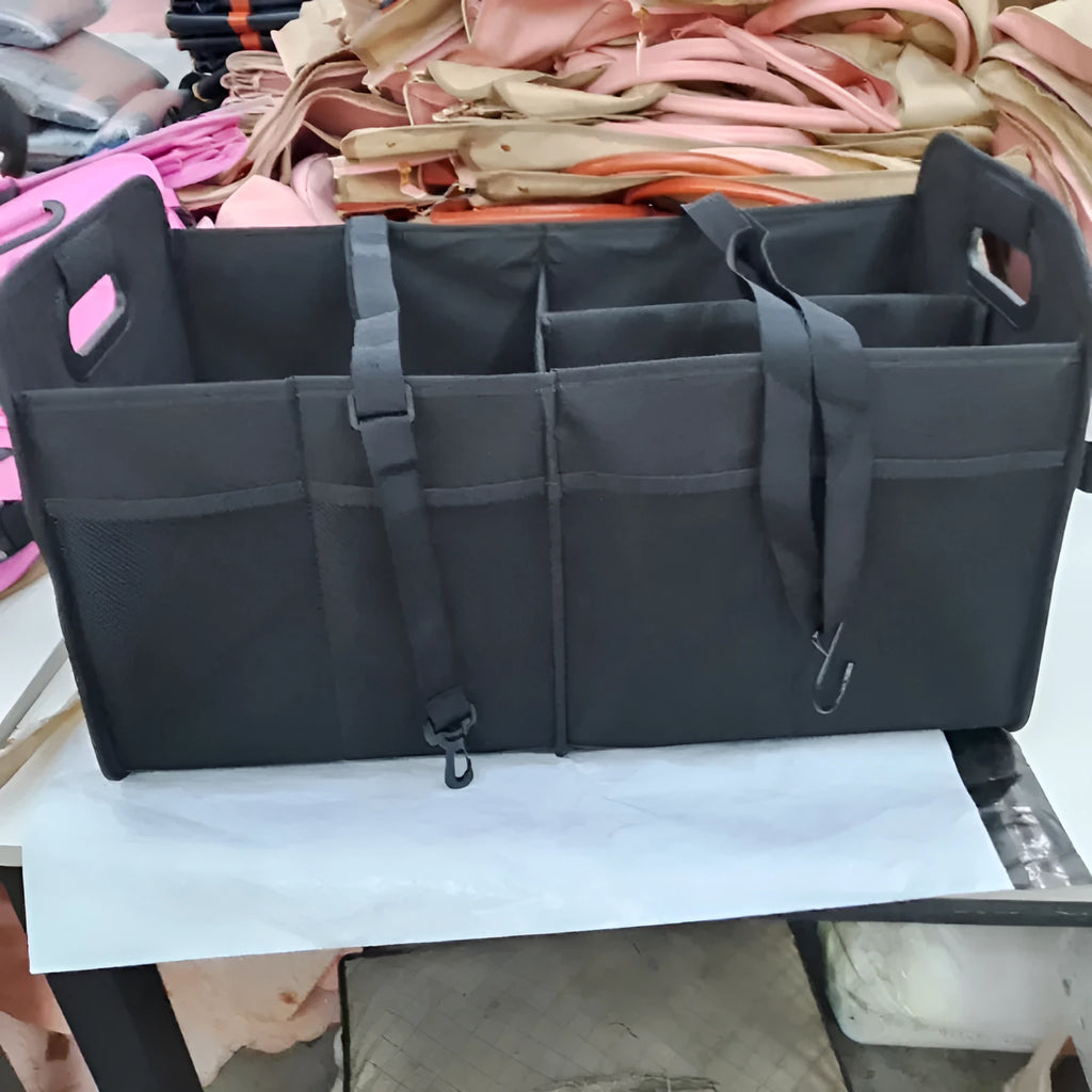 Foldable multi-compartment car trunk storage box with handle in black colour