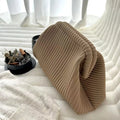 Women's striped polyester shoulder bag in khaki with detachable chain and three-dimensional dinner bag shape