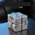 Zinc alloy infinity cube fidget toy showing 4cm cube dimensions and black/silver colour options