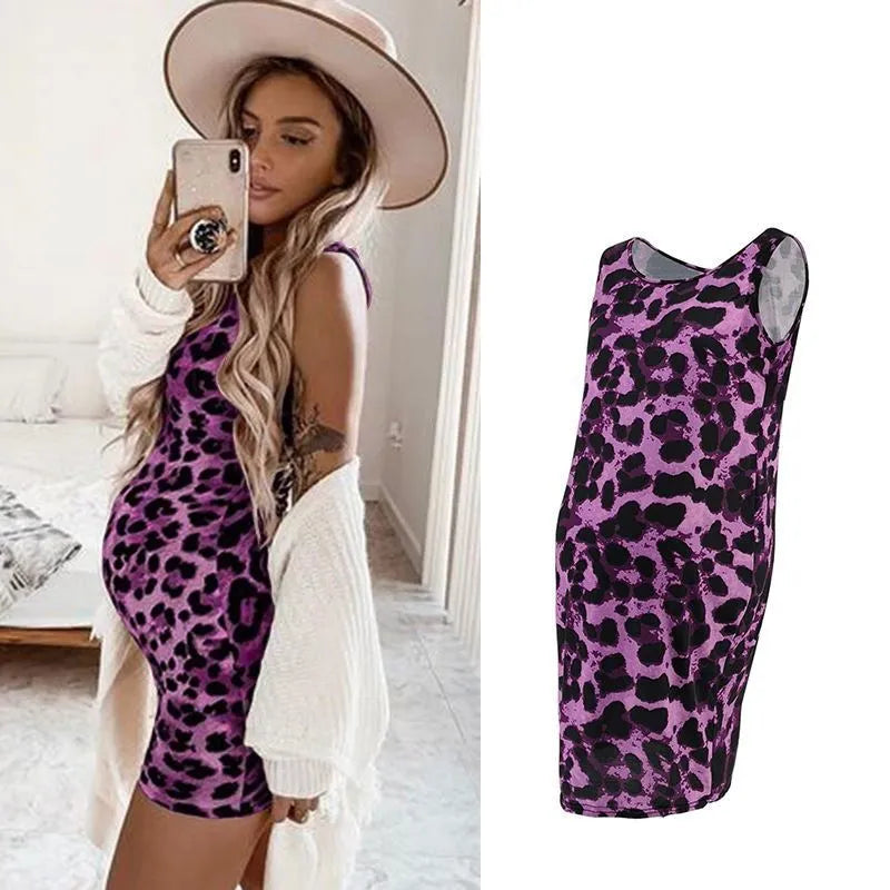 Maternity leopard print sleeveless v-neck midi dress in brown for pregnant women