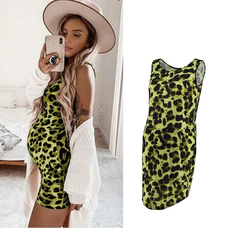 Maternity leopard print sleeveless v-neck midi dress in brown for pregnant women
