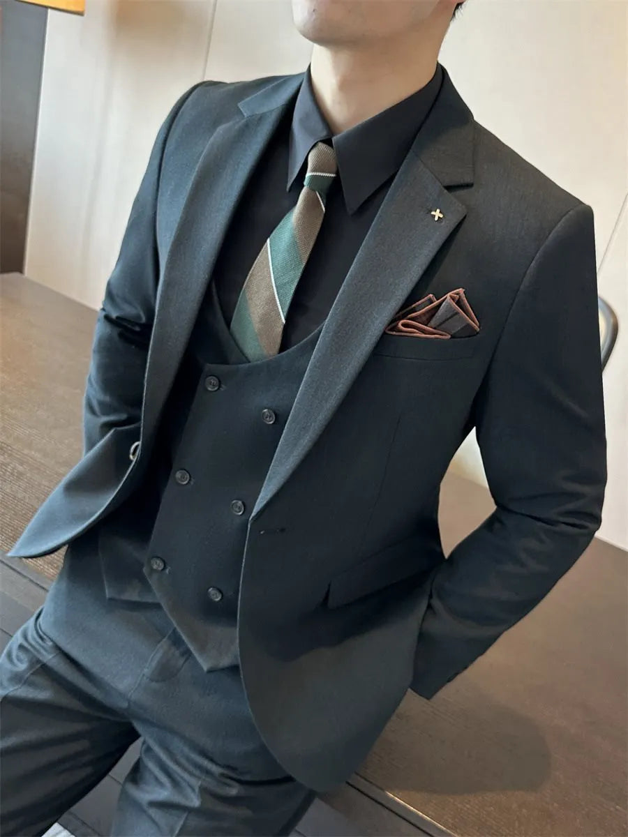 Men's slim fit formal wear business suit set in chemical fibre blended fabric available in three colours