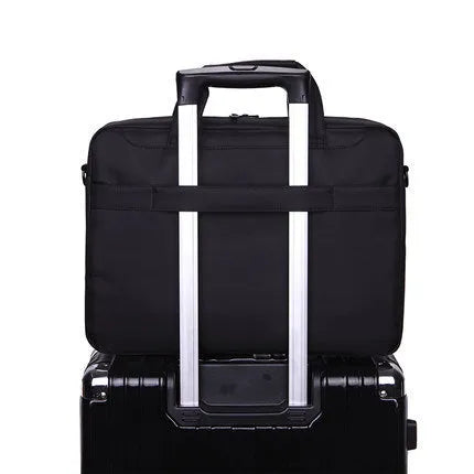 Dixie one shoulder laptop bag in Oxford cloth with zipper, black, multiple internal pockets