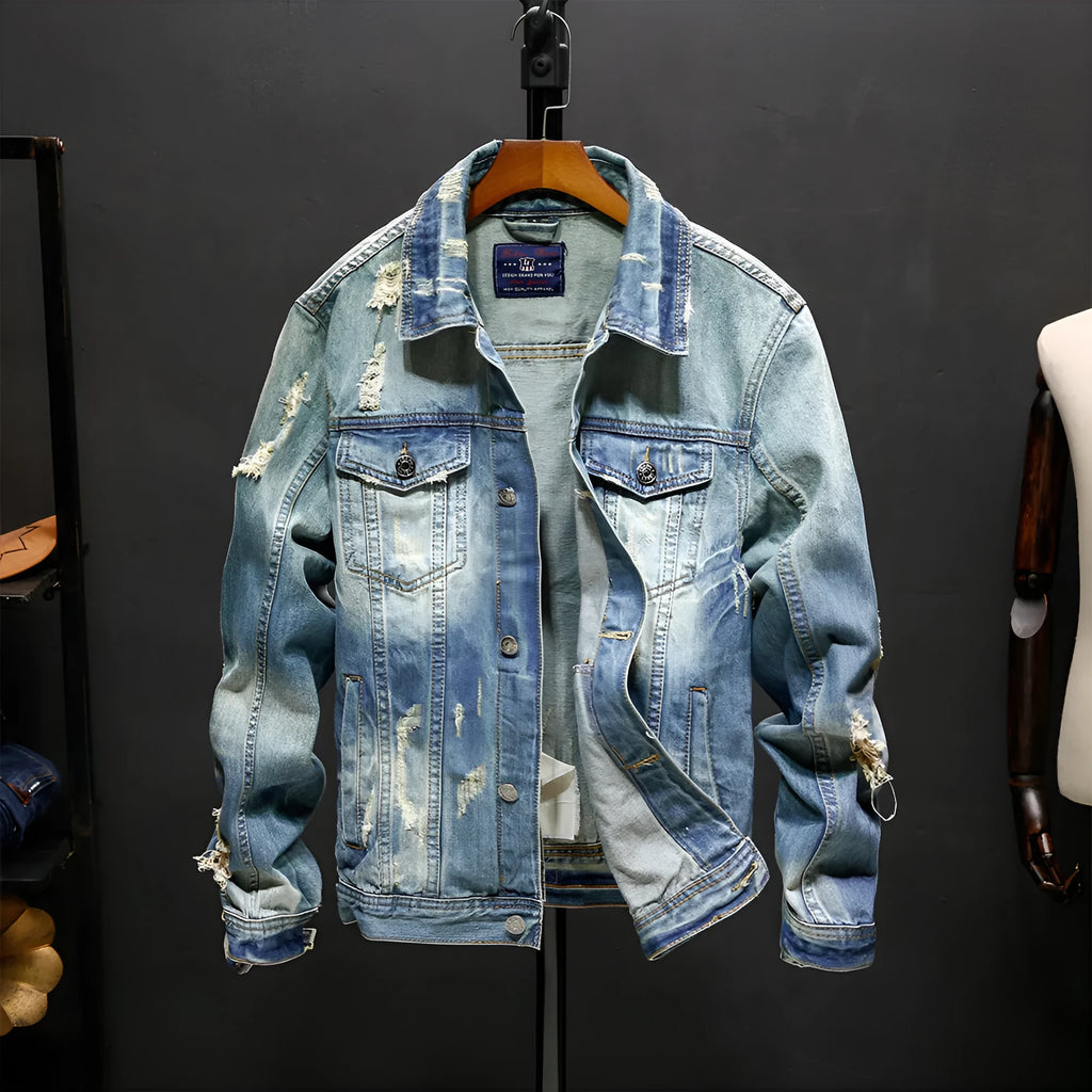 Slim fit blue cotton washed denim jacket for men with long sleeves and regular sleeve type