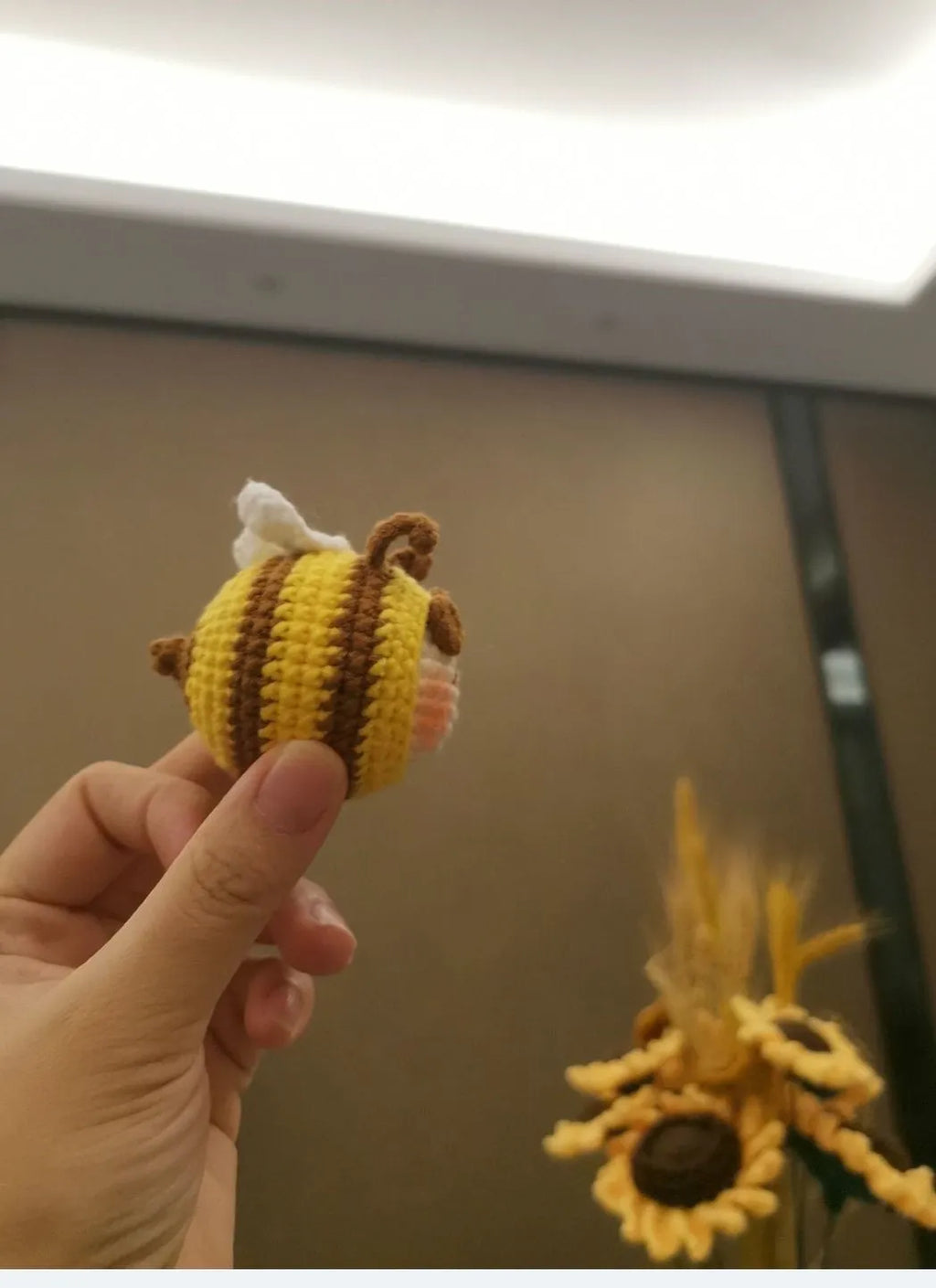 Handmade crocheted bee colonies for woolen dolls in plush material