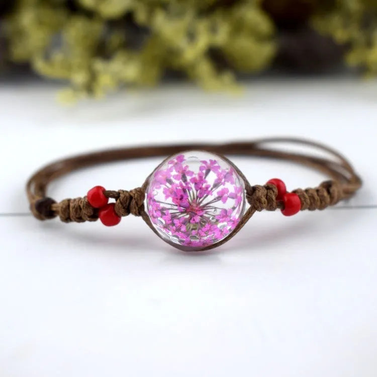 Dried flower starry necklace with embossed glass beads in peach blossom colour