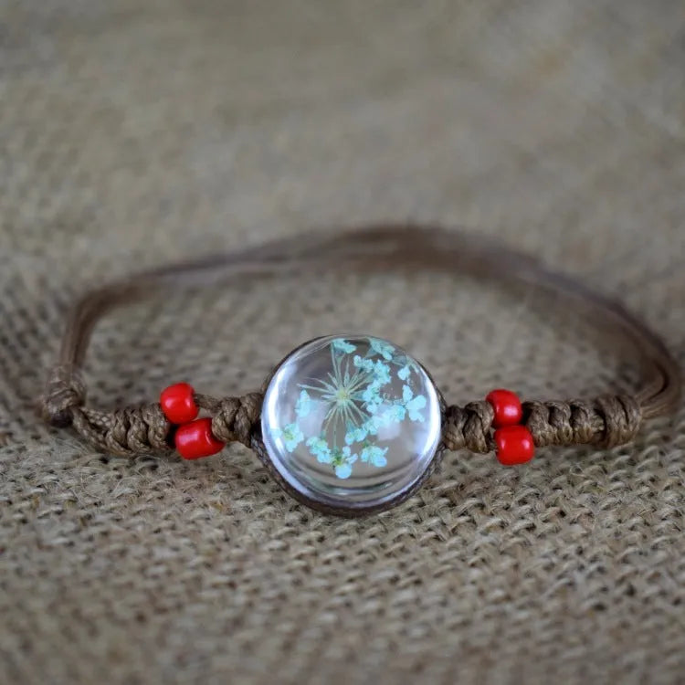 Dried flower starry necklace with embossed glass beads in peach blossom colour