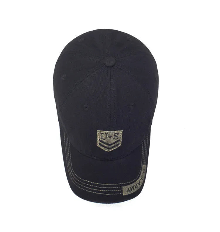 Embroidered cotton baseball cap in black with plain weave finish