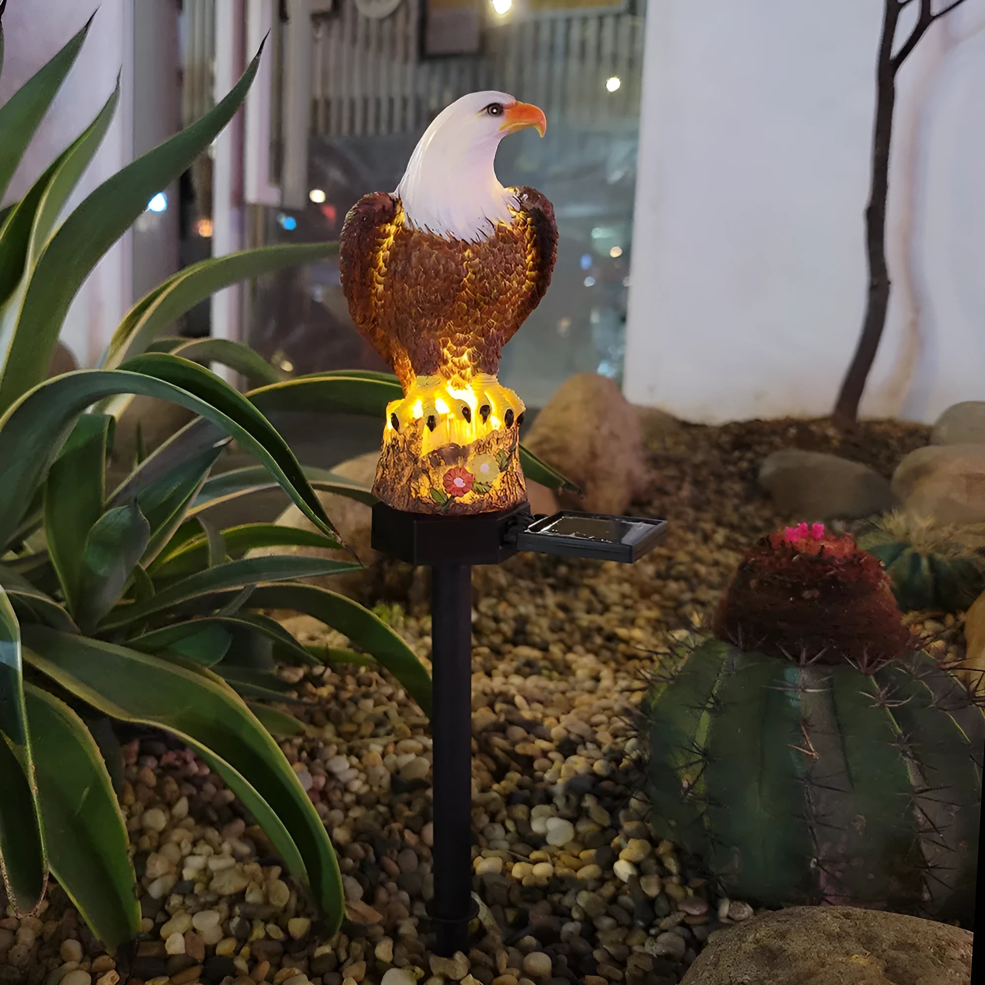 Solar resin eagle lawn lamp for outdoor garden decoration, 43.8cm tall, IP44 weatherproof, with sunlit solar panel