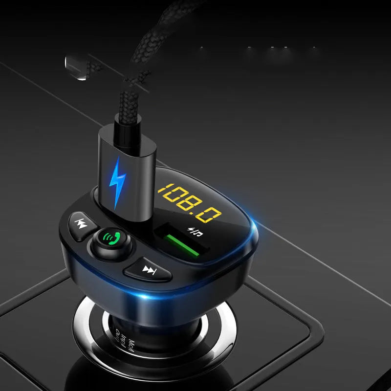 Car MP3 player with Bluetooth FM transmitter Quick Charge 3.0 USB port and colour display