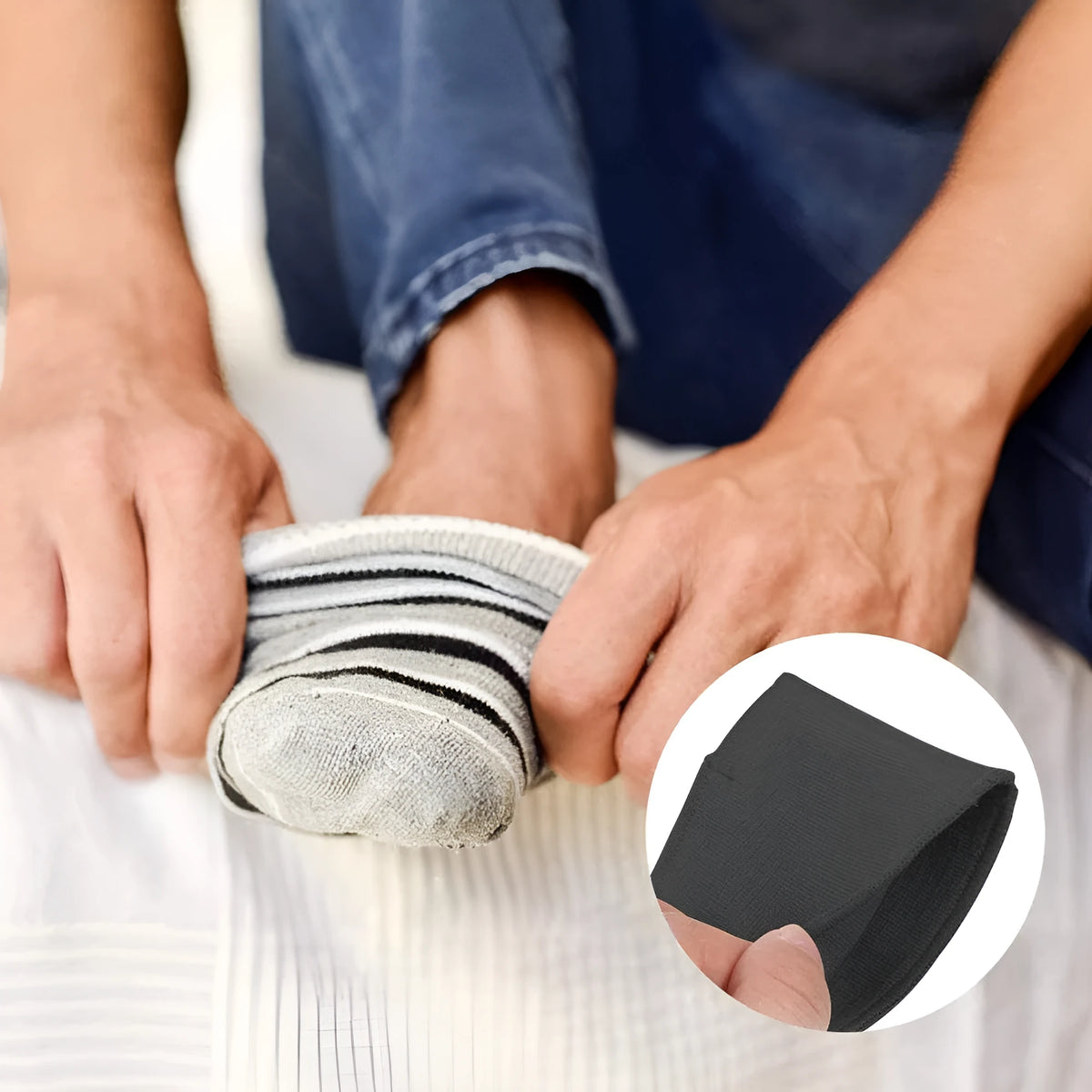 Thickened super soft nylon thumb valgus protective sleeve in black and skin colour